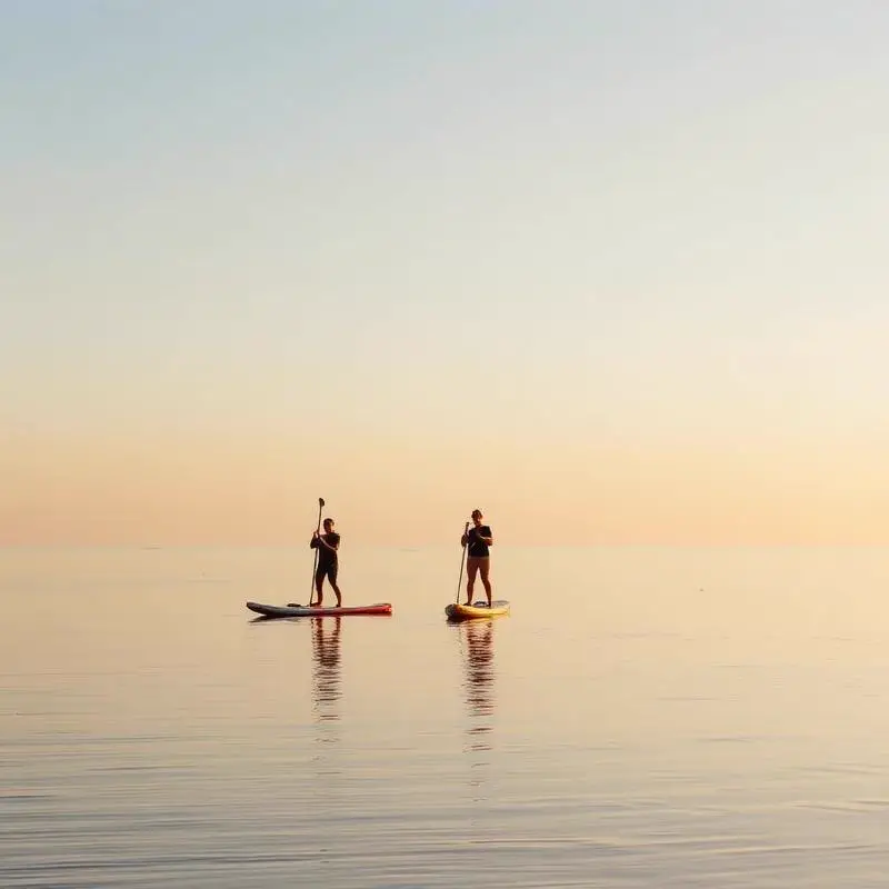 Experiência ao ar livre no Algarve ao amanhecer